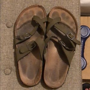 Birkenstocks dupe